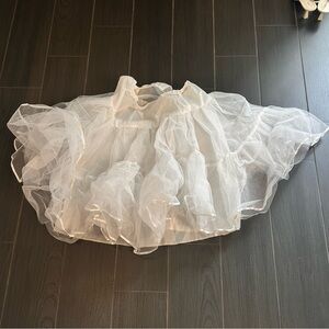 Elegant White Tulle Skirt